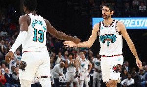 思路清晰！美记列举灰熊操作顺序：清理空间完成多个签约/续约