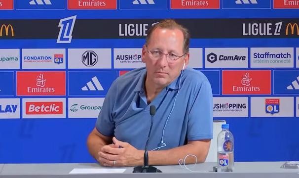 里昂积极自救，罪人特克斯特又搅局，夺权政变失败