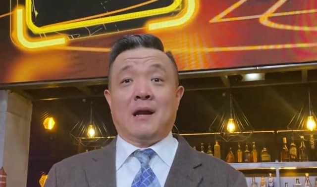 开云-杨健：勇士逆转太阳是珍贵的礼物 单节逆转14分&amp;所有人合力很重要